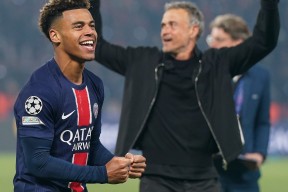 多宝电竞 -包含关键时刻巴黎圣日耳曼备战意甲，止住颓势细节曝光，话题不断，团队化学反应显著的词条