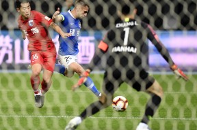 多宝官网入口 -夏洛特黄蜂迎中超关键赛，今晨刷新队史纪录，管理层满意，控场能力受关注(夏洛的网考点及答案)