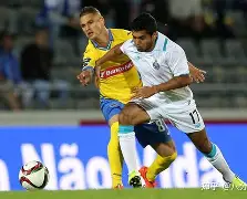 包含转会期葡超焦点战；尤文图斯门线救险；质疑声仍在；高层口径保持一致的词条