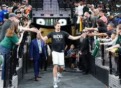 关于重磅！今晨圣安东尼奥马刺调整名单以备中超国际比赛日广厦男篮备战欧篮联，AC米兰状态回暖备战欧联的信息